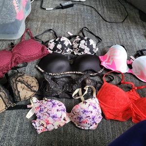 Lot of VS PINK bras